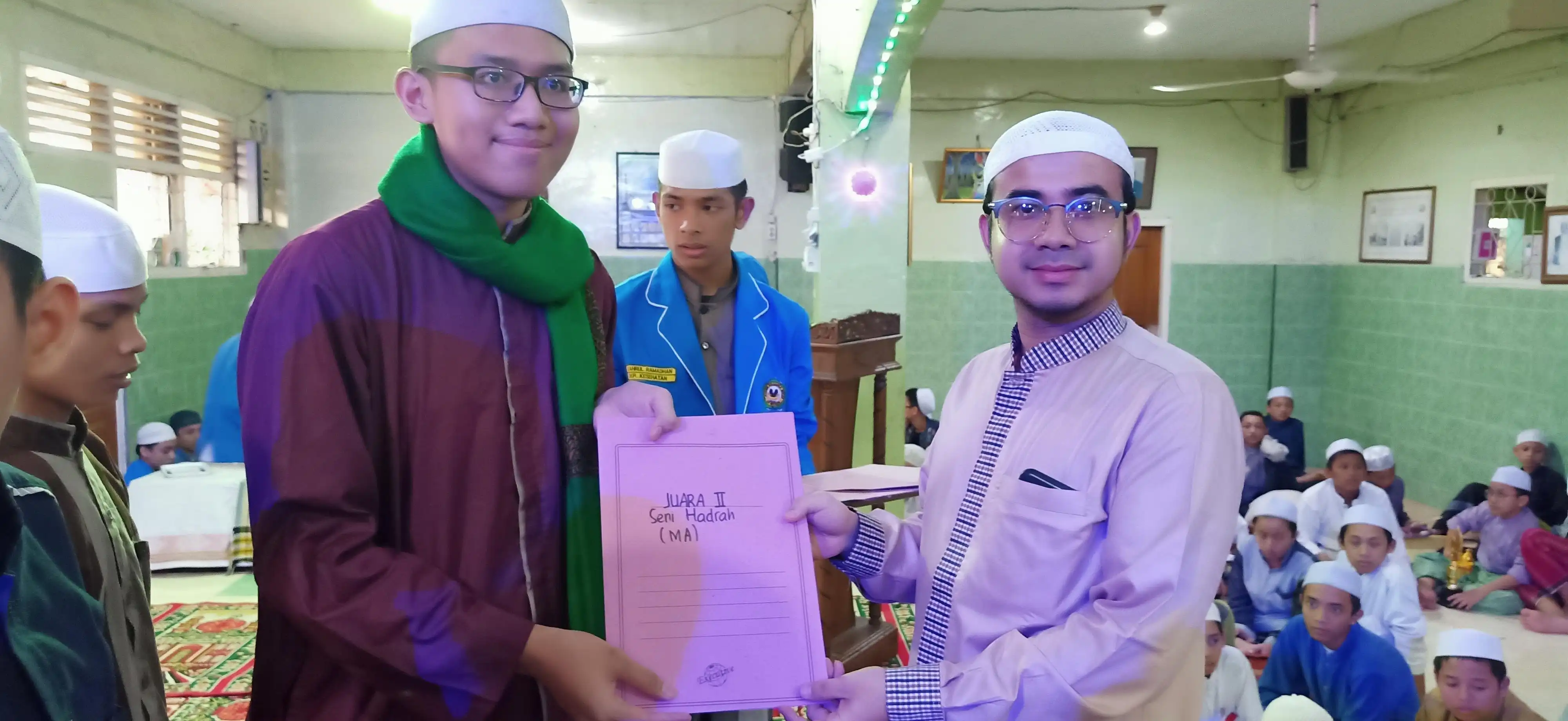 Pembagian Hadiah 84